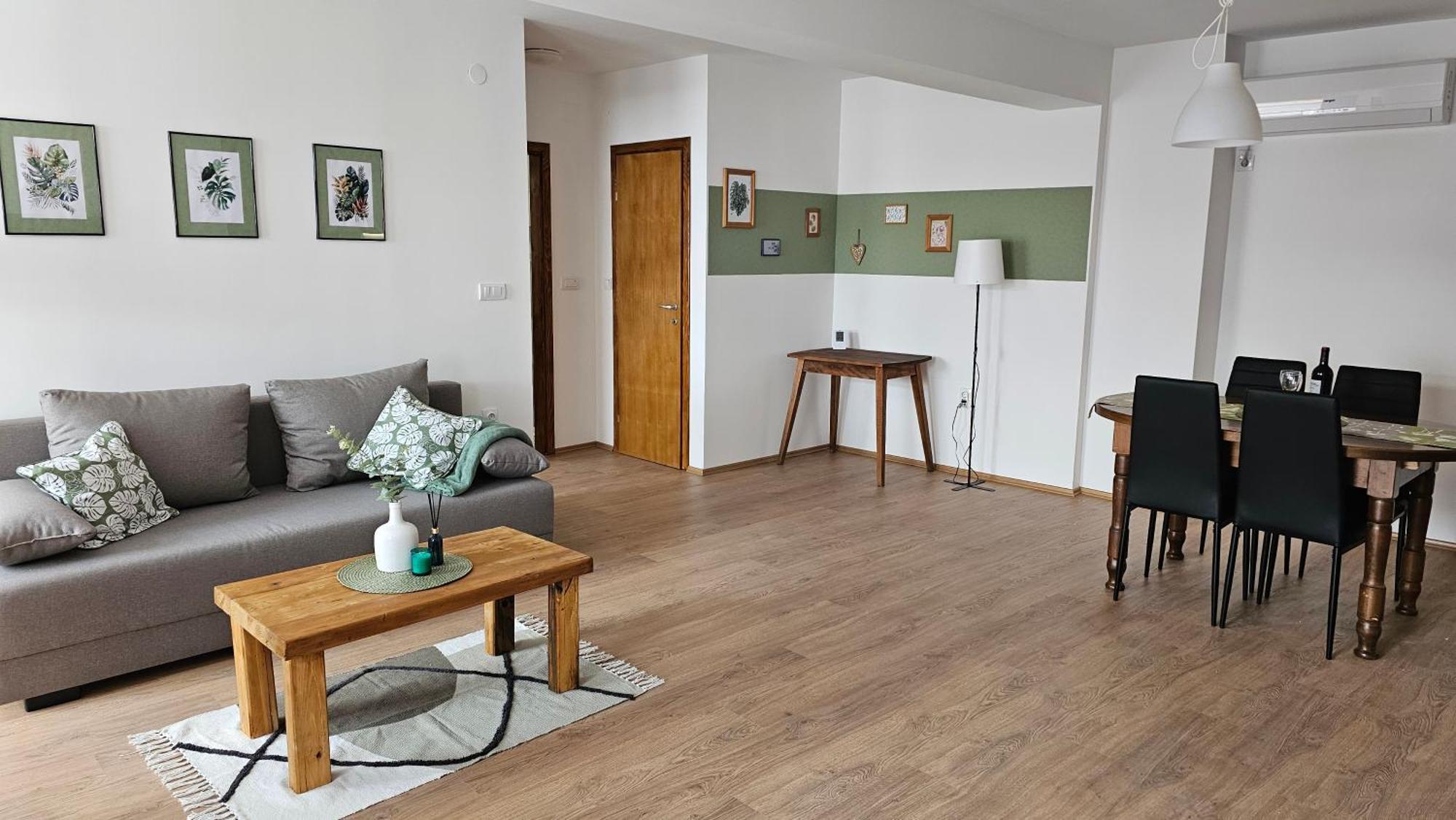 Apartments Beck - Super Central Сомбор Экстерьер фото